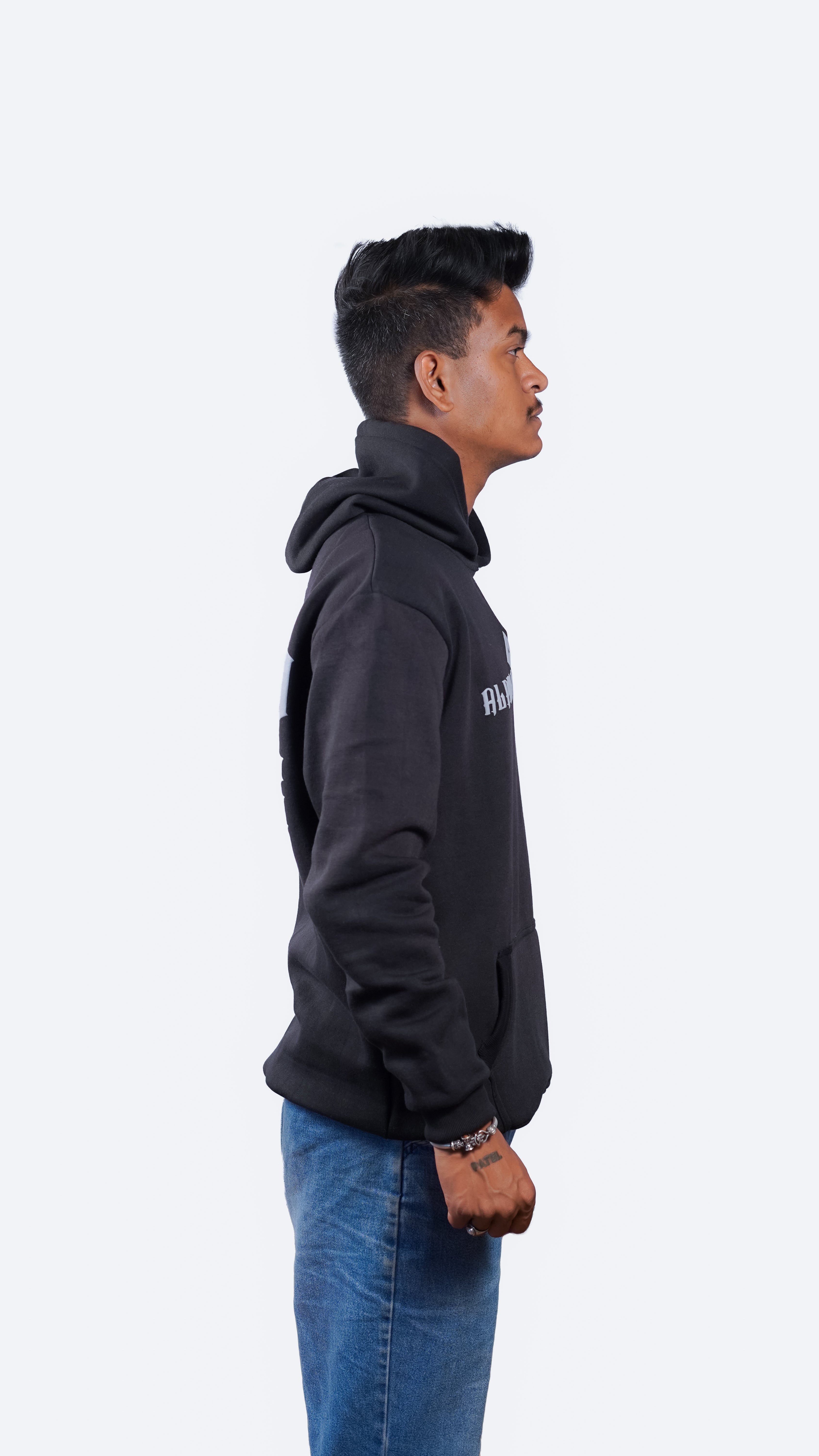 BORN TO CONQUER Black Oversized Hoodie