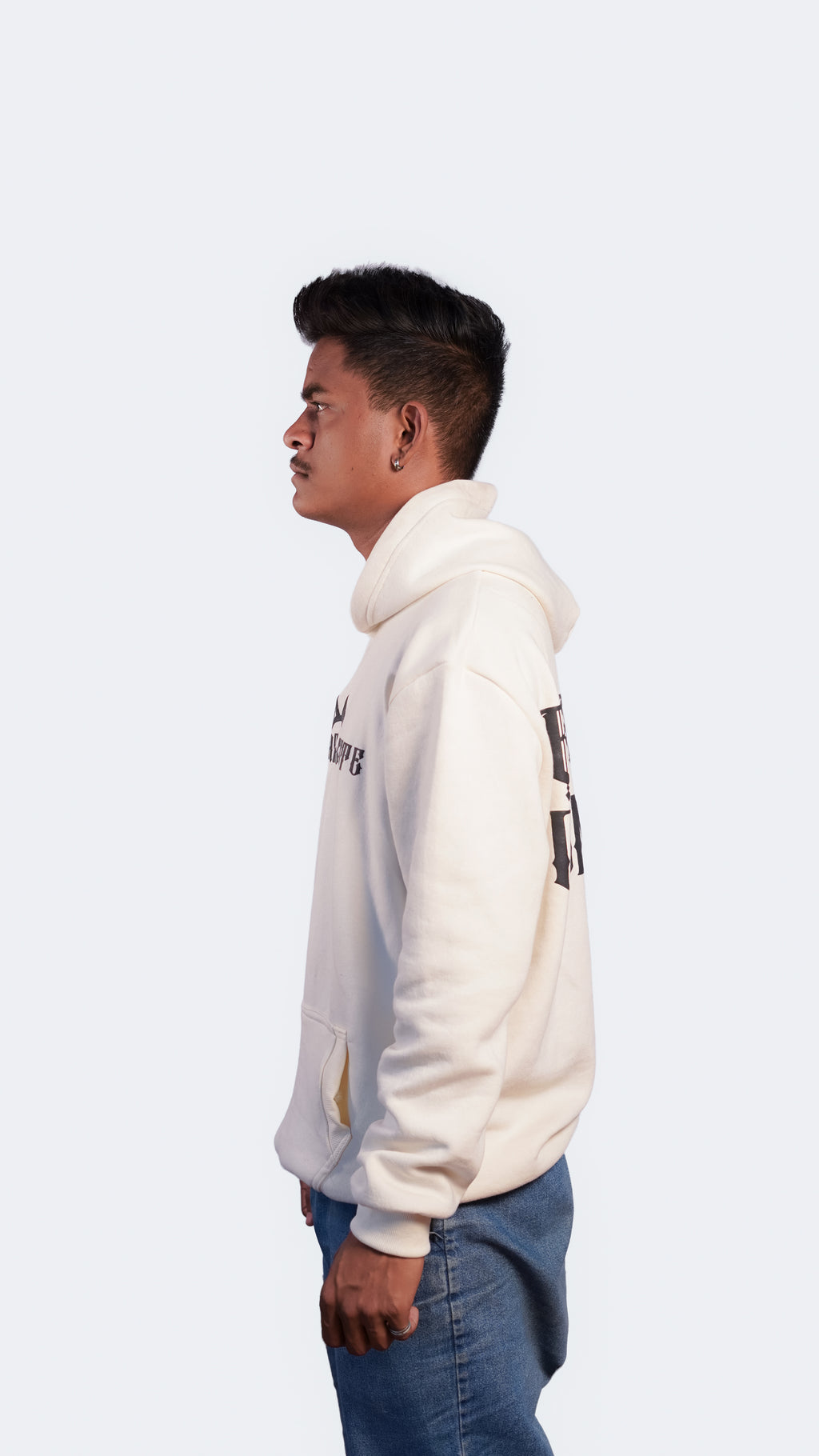 BORN TO CONQUER White Oversized Hoodie